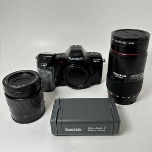 Minolta Maxxum 7000i SLR Film Camera w/ 35-80mm Lens + Tokina 35-200 + Hama Case